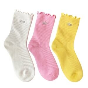 Alo Lettuce Edge Socks Size Sm/Med NWOT